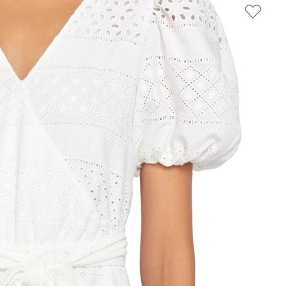 Alice + Olivia Pauline Eyelet
Romper Size 6 $350 - Picture 6 of 8